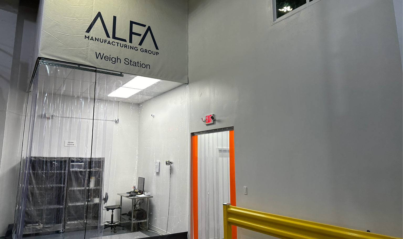 HEPA-filtered clean weigh station for cosmetic batch dispensing