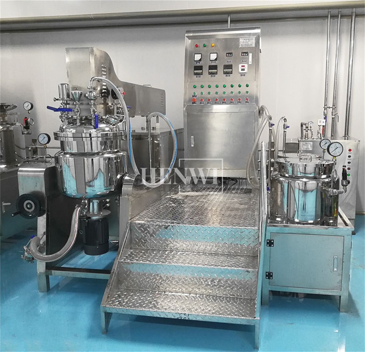 Henwi100-500Lters Hair Care Produce Machine Supplier Hair Color Making Equipment Hair Dye Shampoo Cream Vacuum Emulsifying Mixer