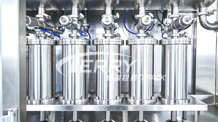 Demountable cylinder structure